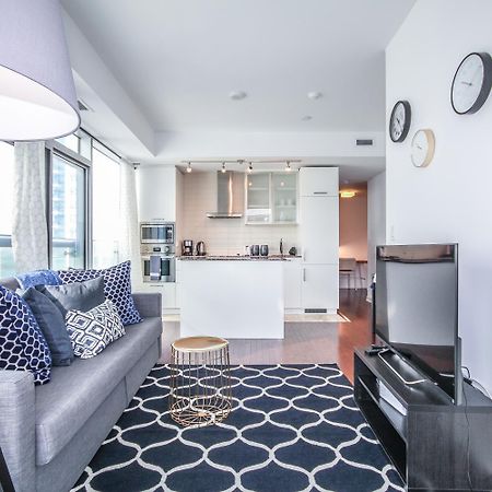 Sarkar Suites - Entertainment District Toronto Ngoại thất bức ảnh