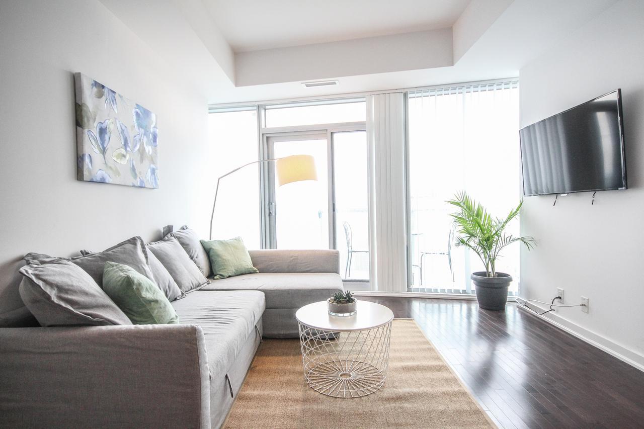 Sarkar Suites - Entertainment District Toronto Ngoại thất bức ảnh