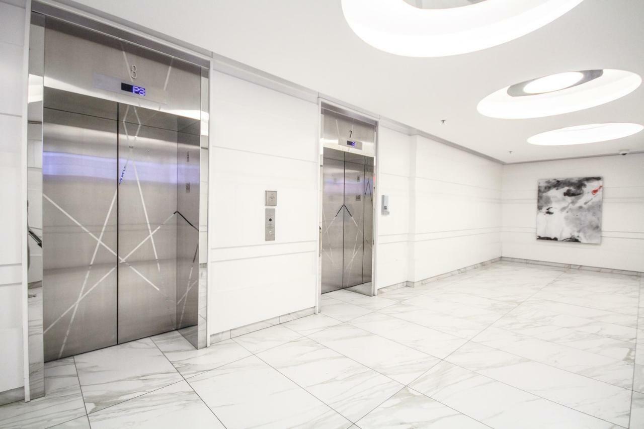 Sarkar Suites - Entertainment District Toronto Ngoại thất bức ảnh