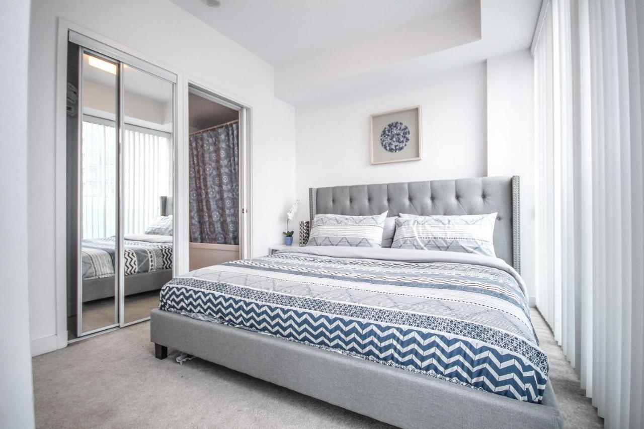 Sarkar Suites - Entertainment District Toronto Ngoại thất bức ảnh