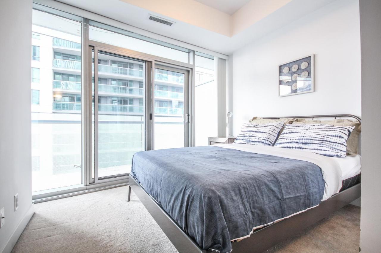 Sarkar Suites - Entertainment District Toronto Ngoại thất bức ảnh
