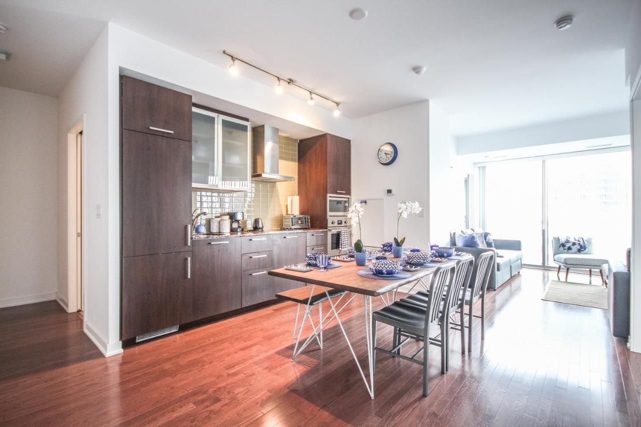 Sarkar Suites - Entertainment District Toronto Ngoại thất bức ảnh