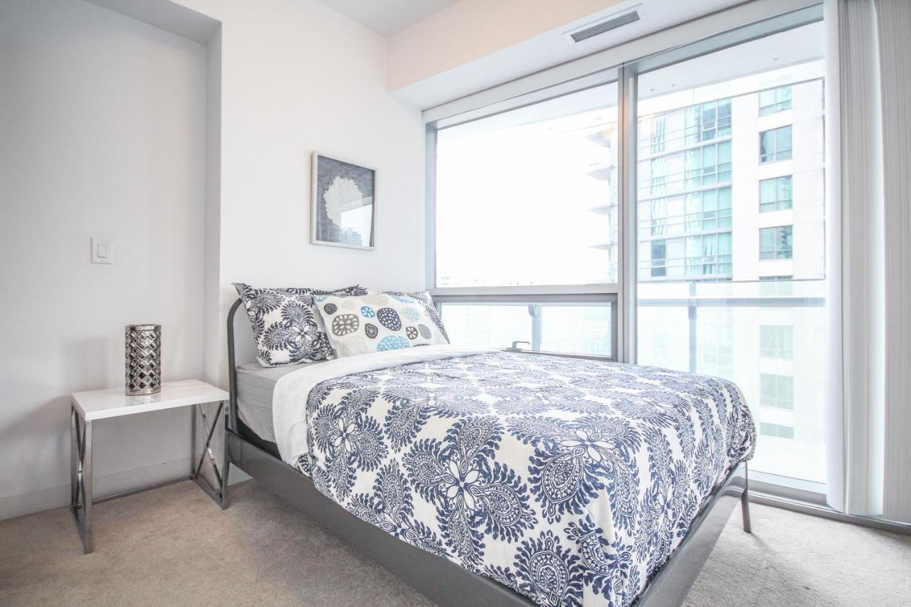 Sarkar Suites - Entertainment District Toronto Ngoại thất bức ảnh