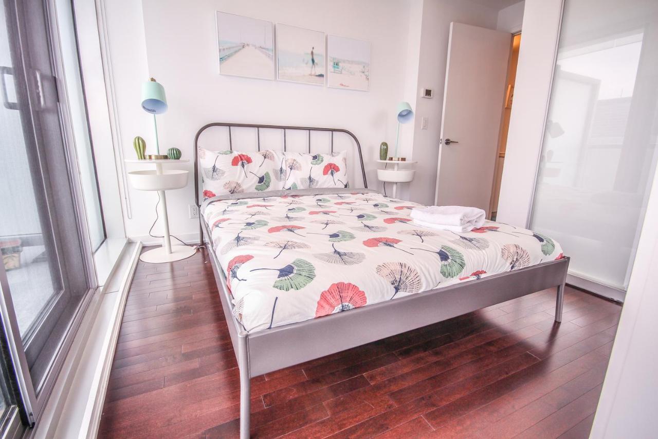 Sarkar Suites - Entertainment District Toronto Ngoại thất bức ảnh