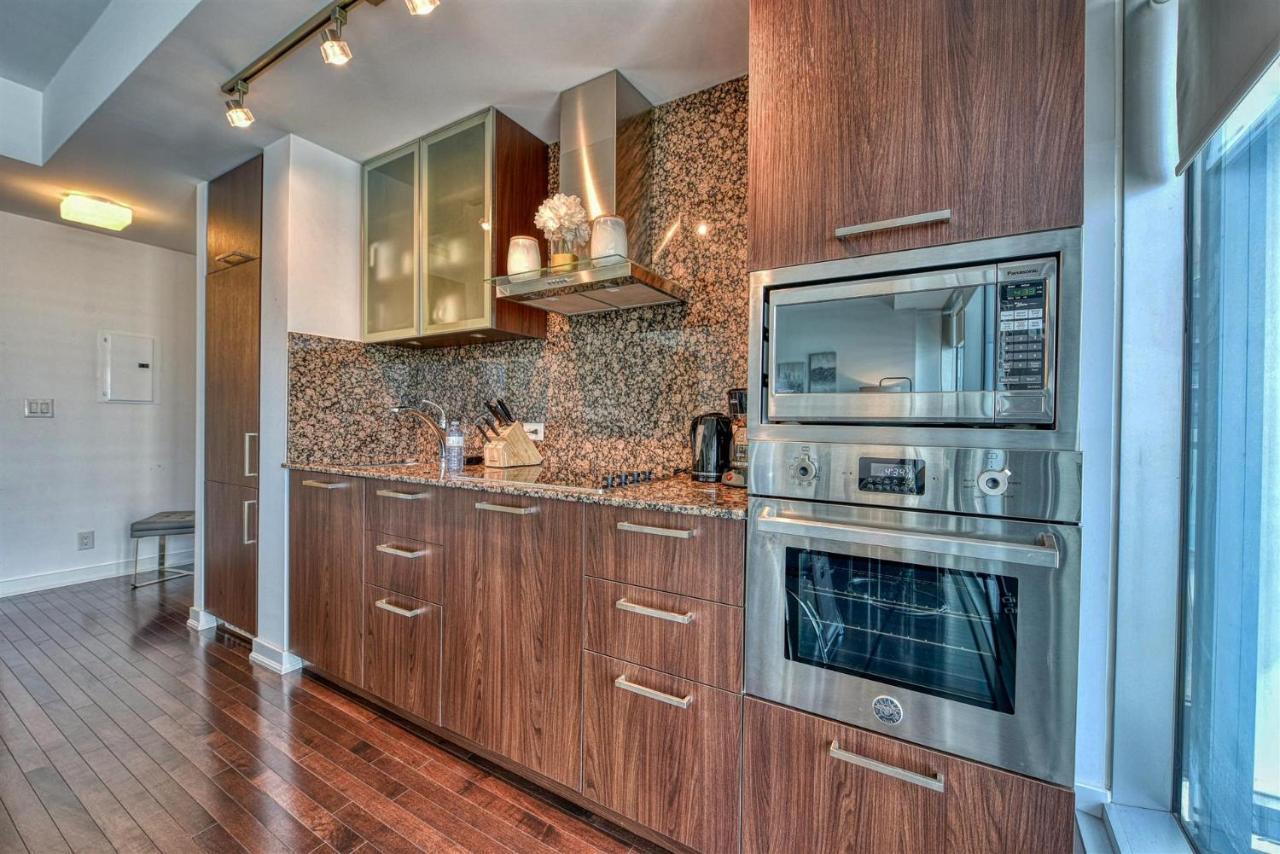 Sarkar Suites - Entertainment District Toronto Ngoại thất bức ảnh