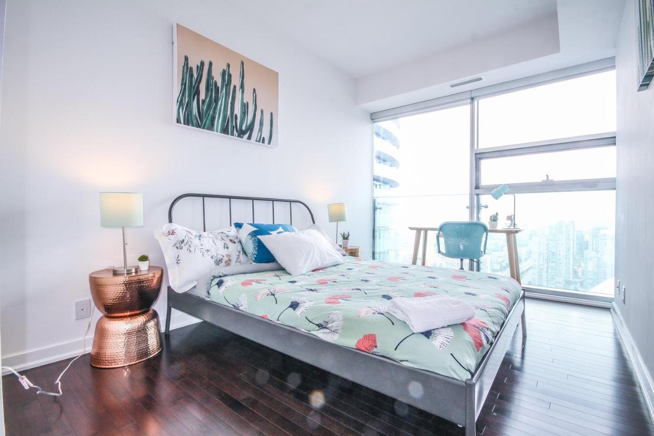 Sarkar Suites - Entertainment District Toronto Ngoại thất bức ảnh